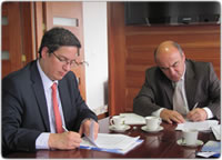 imagen: Firma convenio alcaldía Manizales